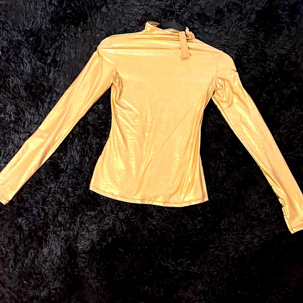 Skims small NWT Limited edition shimmer long sleeve gold fits everybody